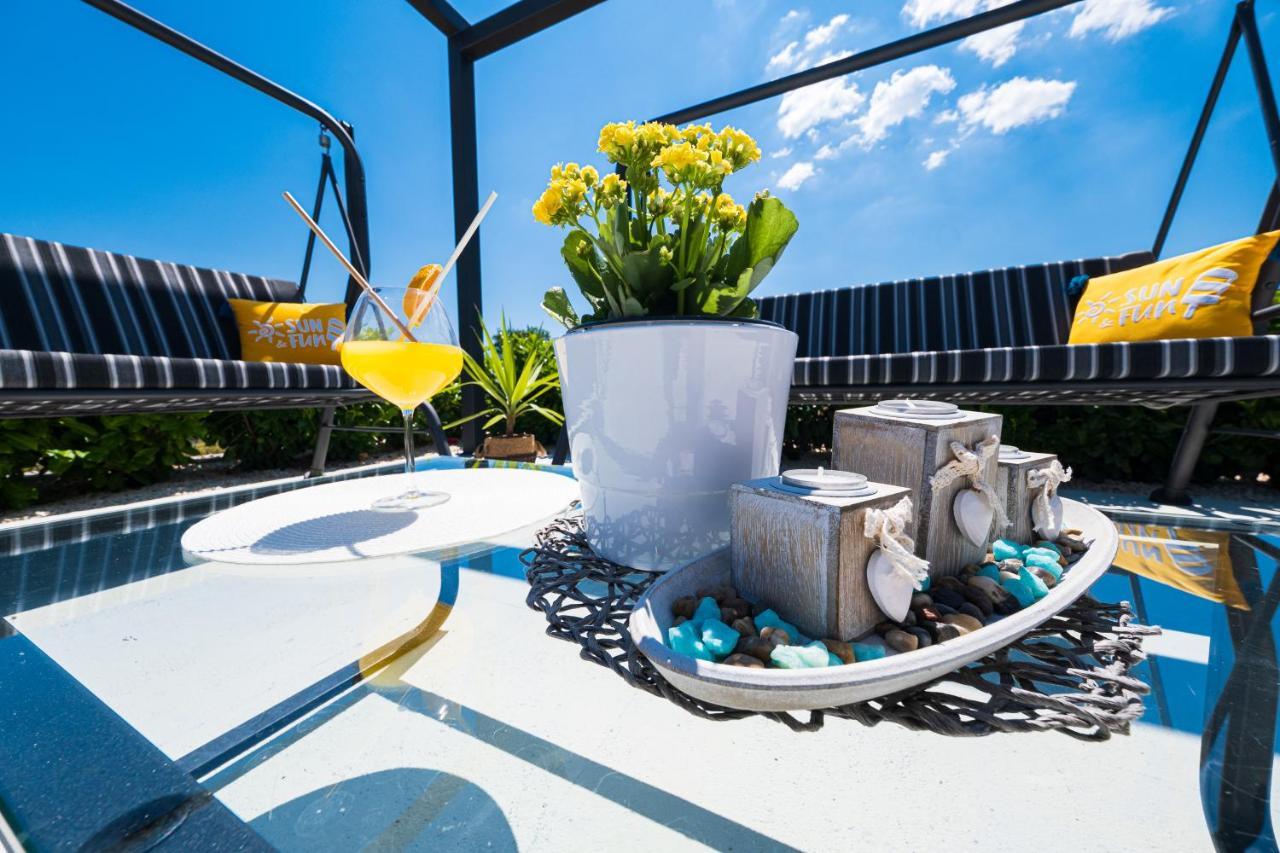 Villa Sky - Heating Pool Kastel Novi Ngoại thất bức ảnh