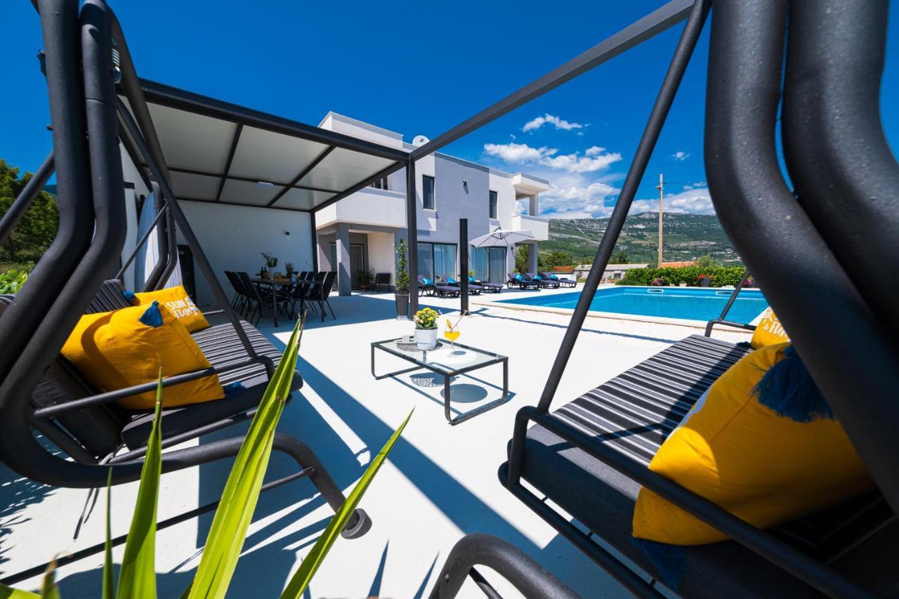 Villa Sky - Heating Pool Kastel Novi Ngoại thất bức ảnh